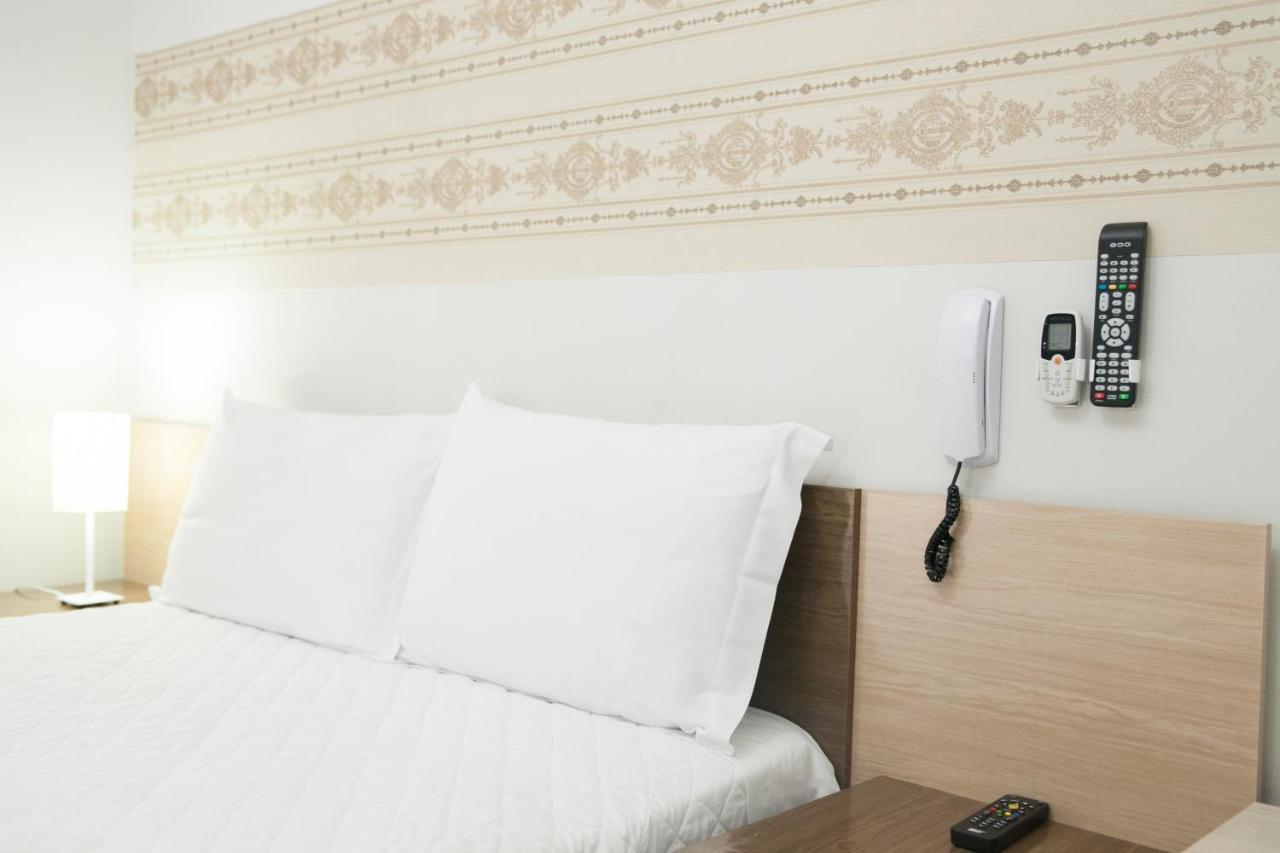 Hotel Grezelle Santa Bárbara Zewnętrze zdjęcie