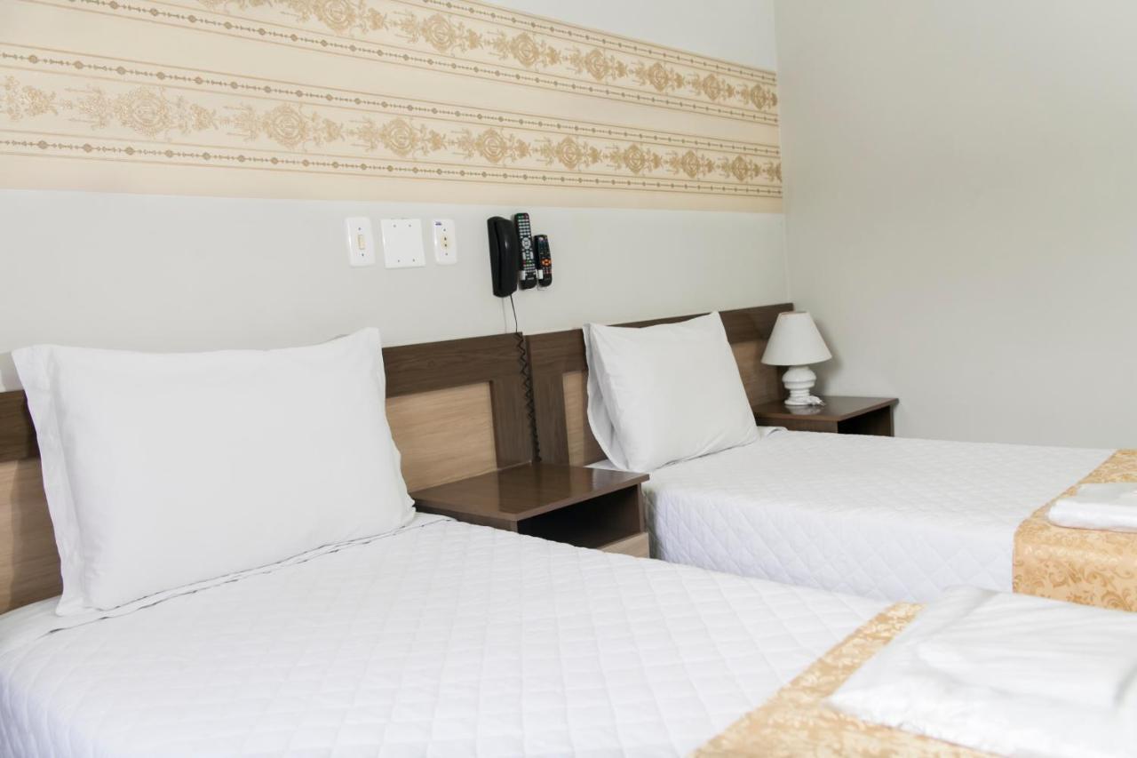 Hotel Grezelle Santa Bárbara Zewnętrze zdjęcie