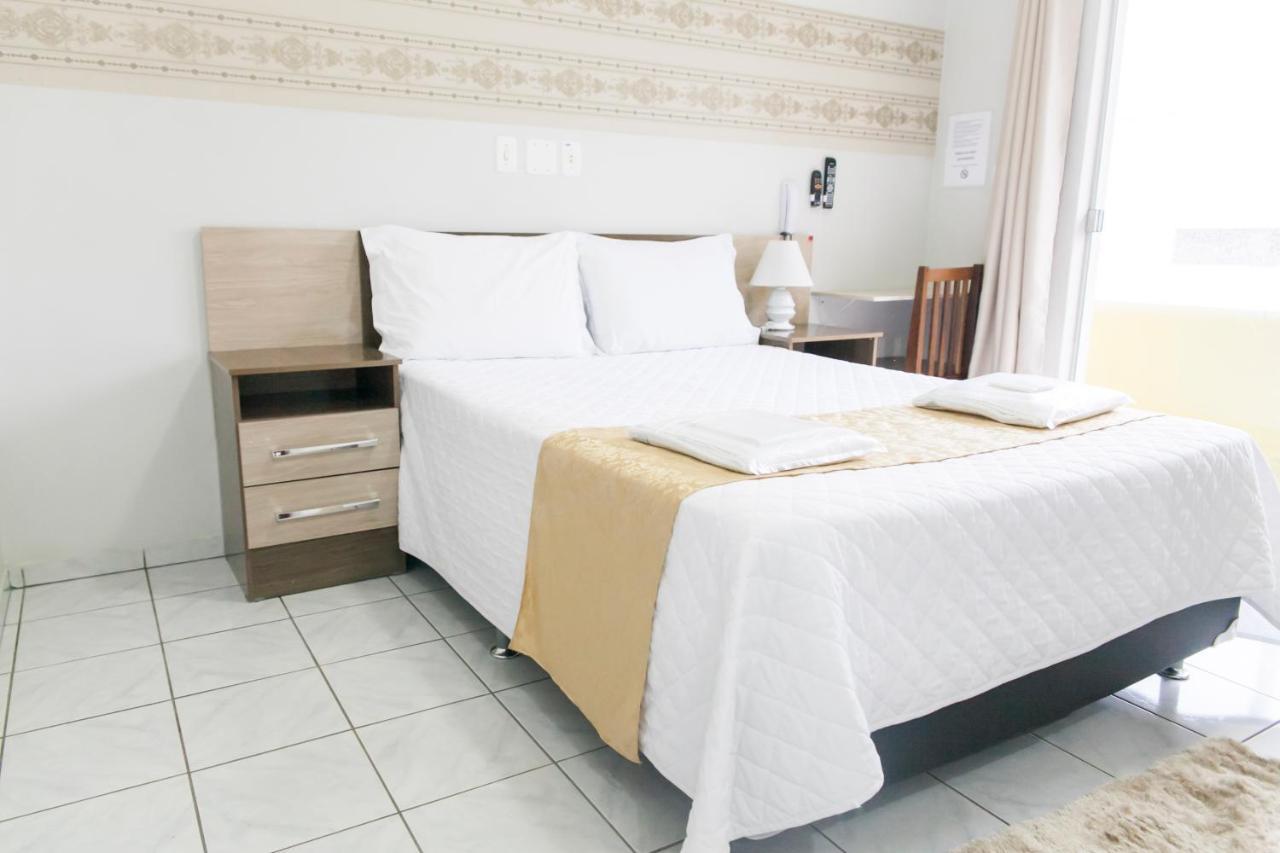 Hotel Grezelle Santa Bárbara Zewnętrze zdjęcie